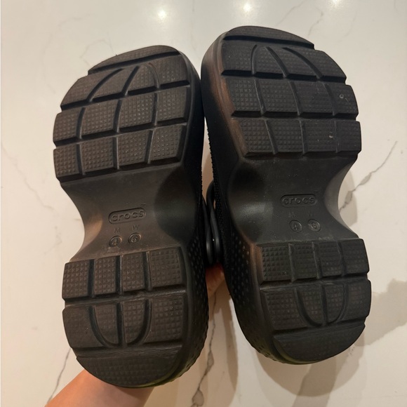 Crocs Stomp Clogs - Picture 4 of 4